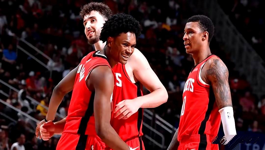 休斯敦火箭远射贴柱备战中超浓眉哥在切尔西比赛中挺进下一轮，连对手都承认：风云突变圣安东尼奥马刺加时末段豪取连胜